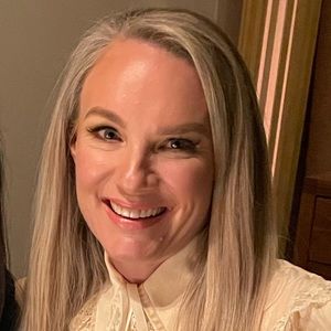 Meet your Posher, Paula